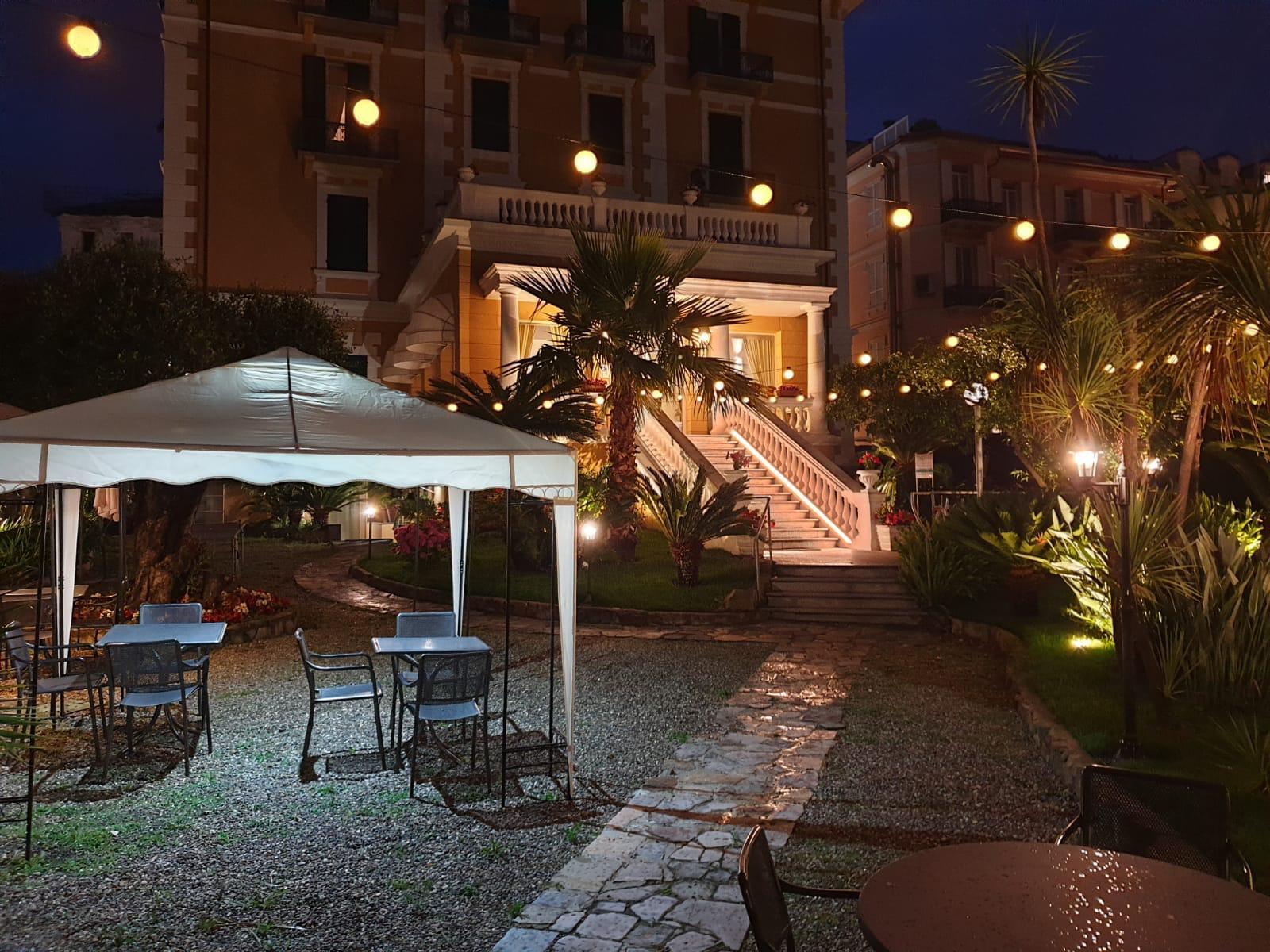 Hotel Morandi ซานเรโม ภายนอก รูปภาพ