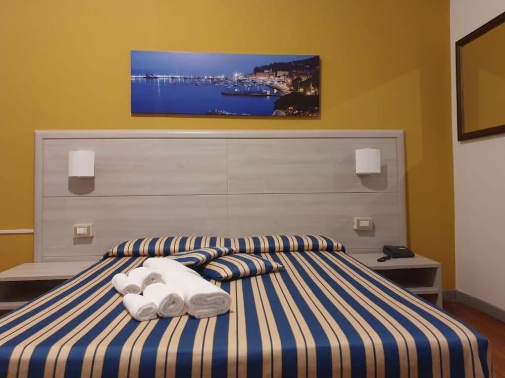 Hotel Morandi ซานเรโม ภายนอก รูปภาพ