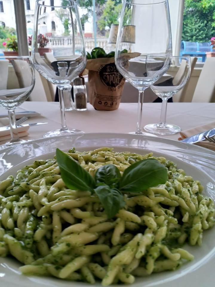 Hotel Morandi ซานเรโม ภายนอก รูปภาพ